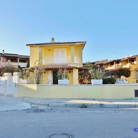 Seafront Villa, Only 20 Meters From The Sea. Villa