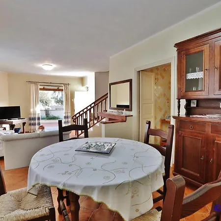 Villa Seafront Villa, Only 20 Meters From The Sea. *